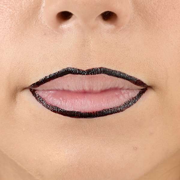 Lipliner Lip Shift Ink REVOLUTION