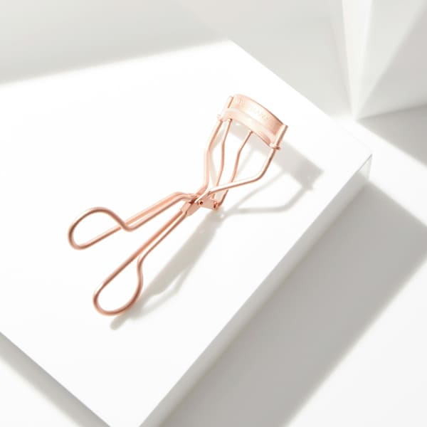 Wimpernzange Classic Rosé Gold Tweezerman